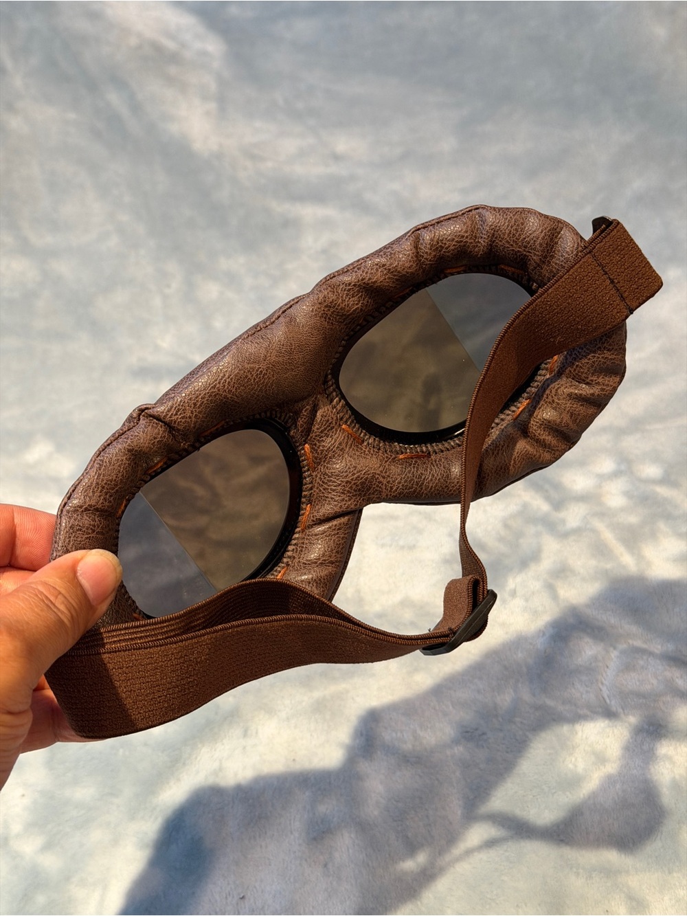 2 goggles - Picture 6 of 12